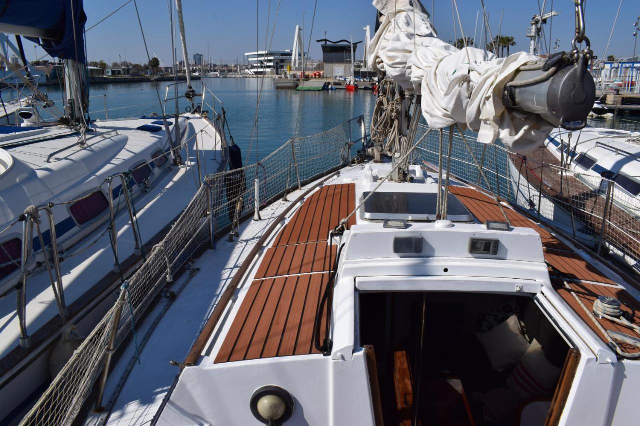 Hotel Velero En Puerto De Valencia - E&M Boats Esterno foto